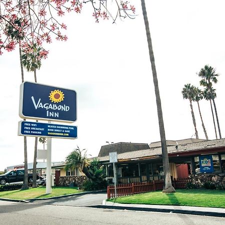 Vagabond Inn Oxnard Bagian luar foto