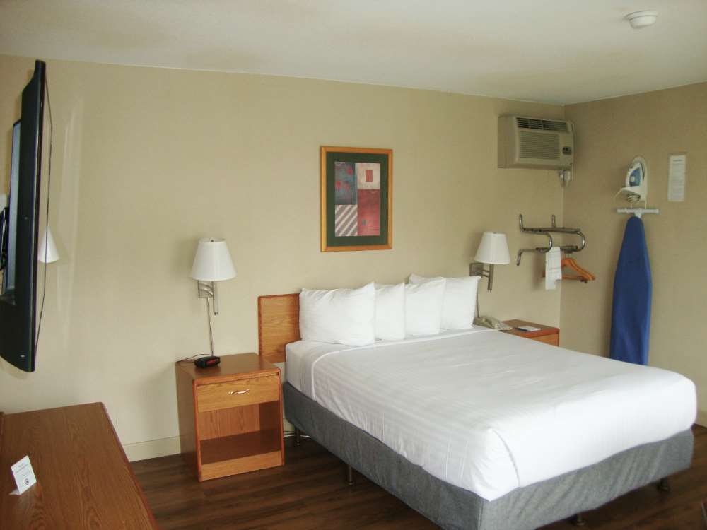 Vagabond Inn Oxnard Ruang foto