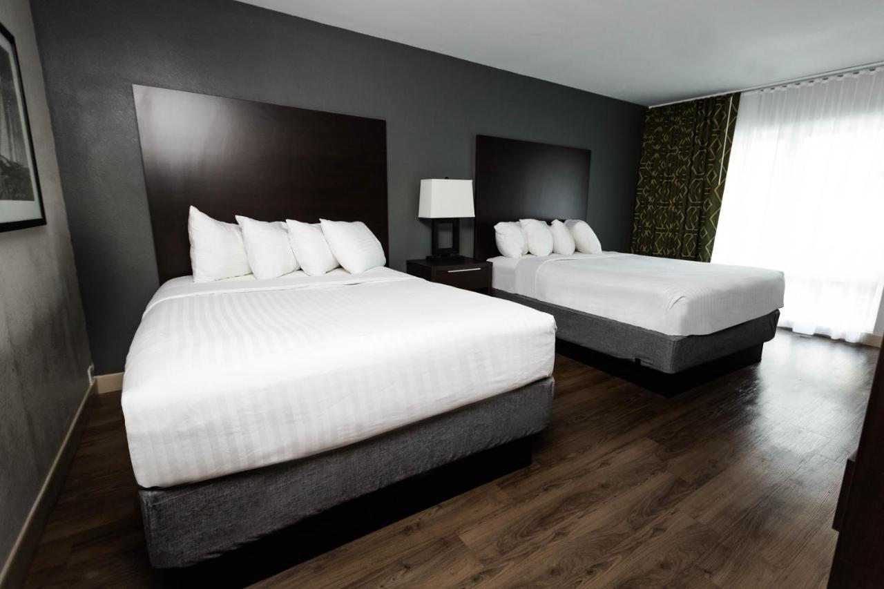 Vagabond Inn Oxnard Bagian luar foto
